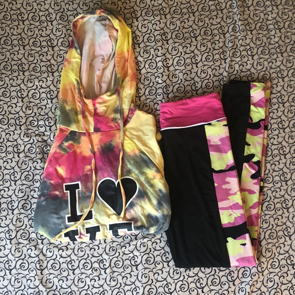 Women’s Two-Piece Set